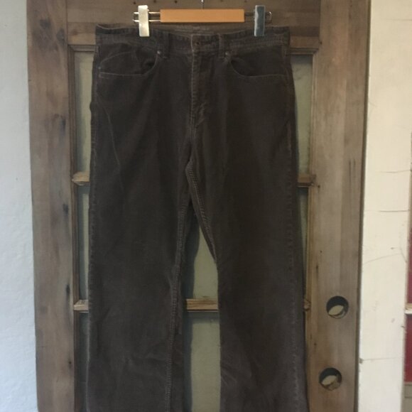 Men's Vintage Banana Republic 100% Pima cotton straight fit corduroy jeans 32/30 - Picture 1 of 7